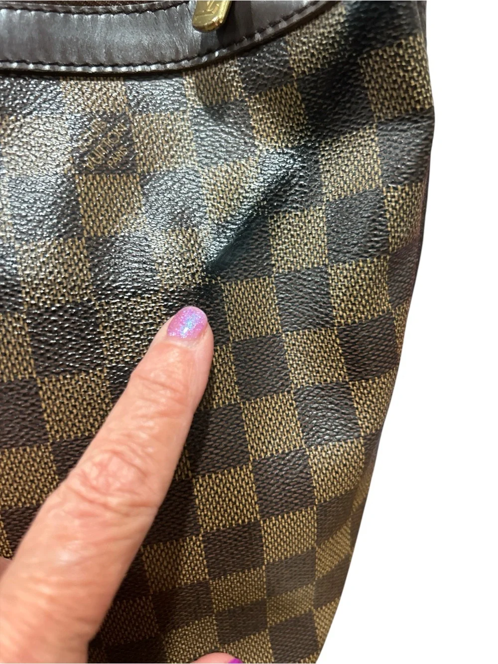 Louis Vuitton Illovo MM Shoulder Bag